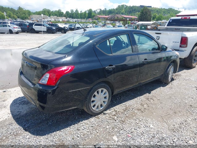 3N1CN7AP2HL819208 Nissan 2017