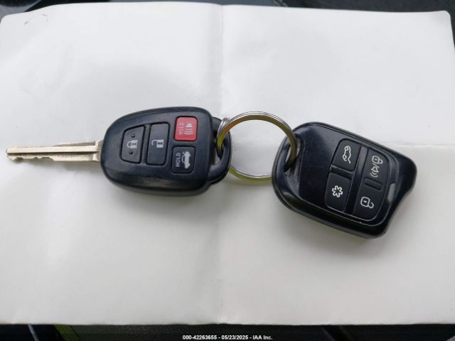 2T1BURHE2FC455660 Toyota Corolla L/le/le Pls/prm/s/s Pls
