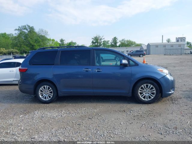 5TDYK3DC9FS551181 Toyota Sienna Xle 8 Passenger