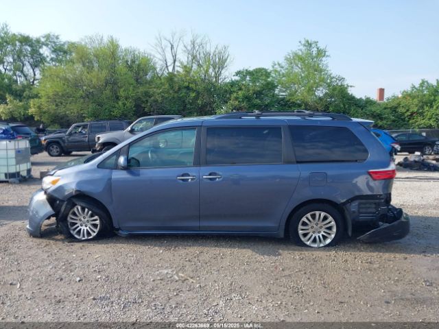 5TDYK3DC9FS551181 Toyota Sienna Xle 8 Passenger