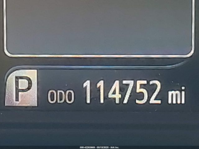 5TDYK3DC9FS551181 Toyota Sienna Xle 8 Passenger