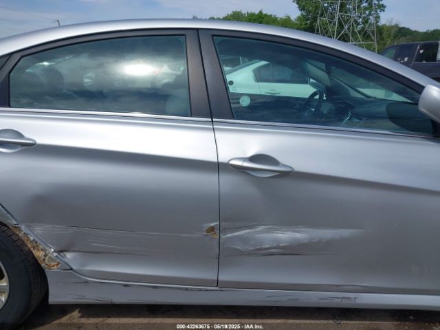 5NPEB4AC2EH899857 Hyundai SONATA GLS