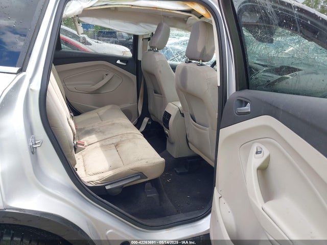1FMCU0GD3JUA07900 Ford ESCAPE SE