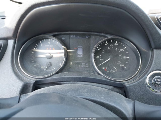 JN1BJ1CP1JW105295 Nissan Rogue Sport Sv
