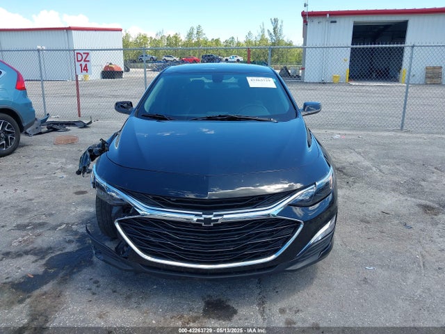 1G1ZG5ST4NF207849 Chevrolet Malibu Fwd Rs