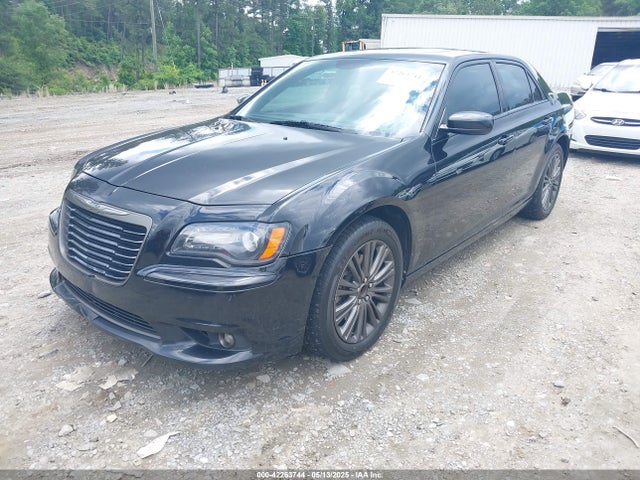 2C3CCAJG6EH240490 Chrysler 300c John Varvatos Limited Edition Awd