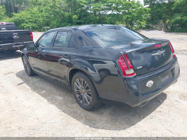 2C3CCAJG6EH240490 Chrysler 300c John Varvatos Limited Edition Awd