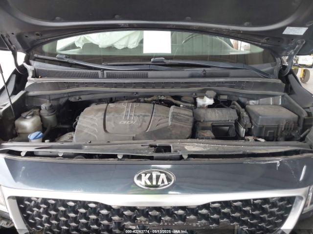 KNDMB5C15H6265650 KIA SEDONA LX