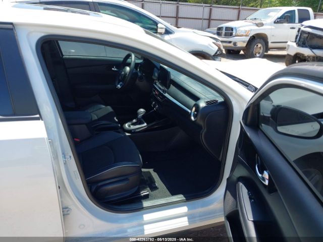 3KPF34AD2LE246599 KIA Forte Gt-line