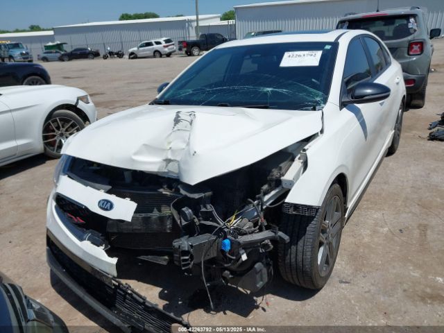 3KPF34AD2LE246599 KIA Forte Gt-line