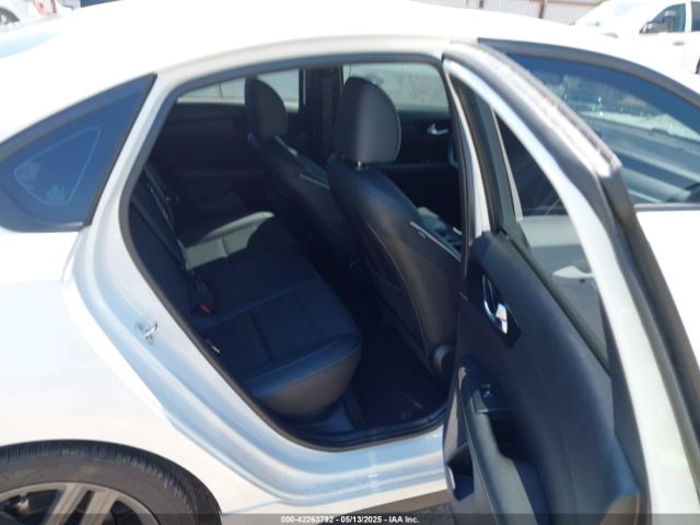 3KPF34AD2LE246599 KIA Forte Gt-line