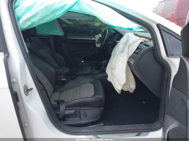 3VWH17AU1HM519624 Volkswagen Golf Alltrack Tsi S/tsi Se/tsi Sel