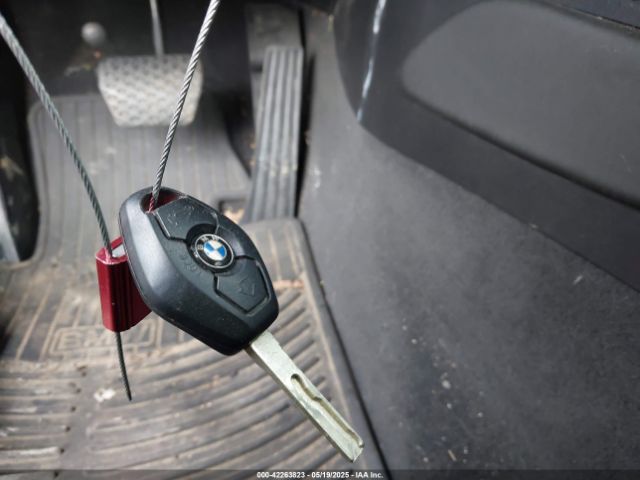 2005 BMW Z4 4USBT33585LS57058 Photo 10