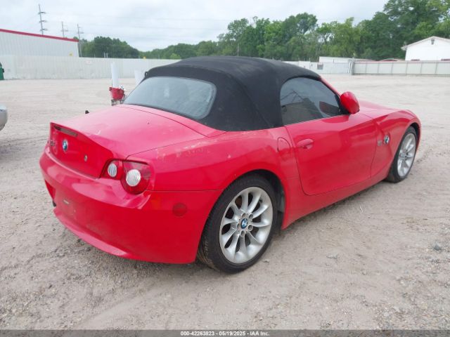 2005 BMW Z4 4USBT33585LS57058 Photo 3