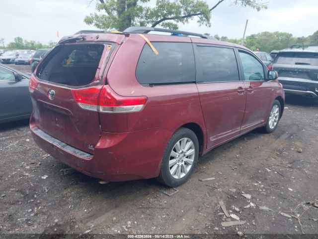 5TDJZ3DC9HS164792 Toyota Sienna Le 7 Passenger