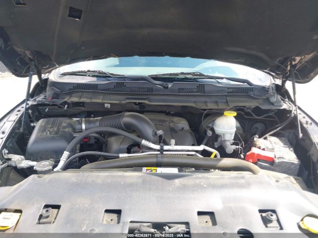 2017 RAM 1500 1C6RR6FT8HS791564 Photo 9