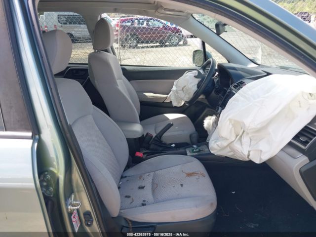 JF2SJAEC5JH539460 Subaru Forester 2.5i Premium