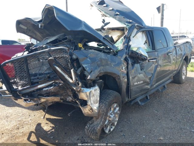 3C6UR5NLXLG314141 RAM 2500 Laramie  4x4 6'4 Box
