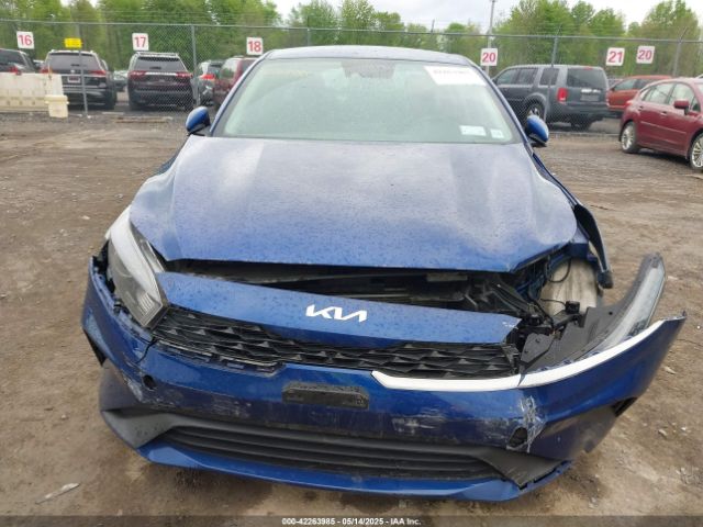 3KPF24AD4PE504193 KIA Forte Lxs
