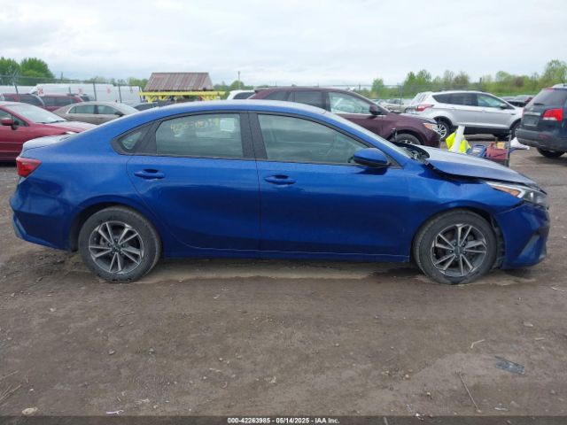 3KPF24AD4PE504193 KIA Forte Lxs