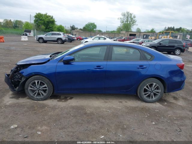3KPF24AD4PE504193 KIA Forte Lxs