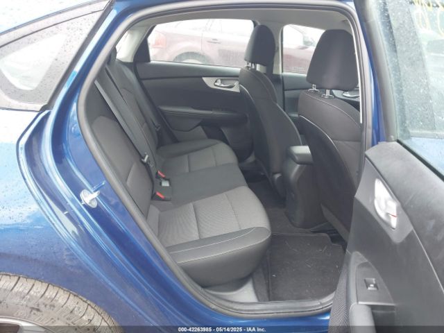 3KPF24AD4PE504193 KIA Forte Lxs