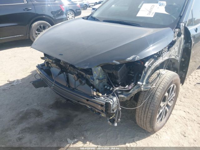 7MUFBABG6SV066112 Toyota Corolla Cross Hybrid Se