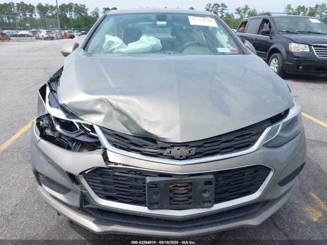 1G1BE5SM5J7241920 Chevrolet Cruze Lt Auto