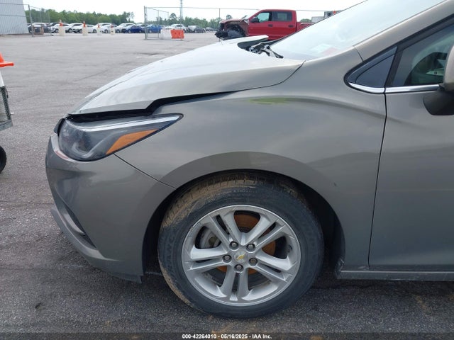 1G1BE5SM5J7241920 Chevrolet Cruze Lt Auto