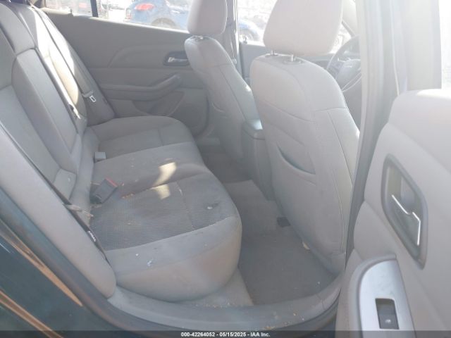 1G11B5SL3FF335030 Chevrolet lkw
