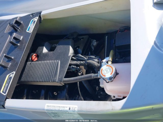 2021 SEADOO GTX-300 LIMITED YDV41183A121 Photo 9