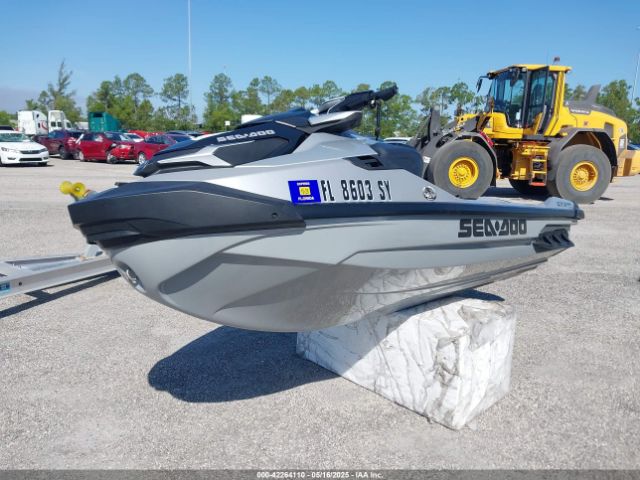 2021 SEADOO GTX-300 LIMITED YDV41183A121 Photo 1