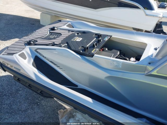 2021 SEADOO GTX-300 LIMITED YDV41183A121 Photo 5