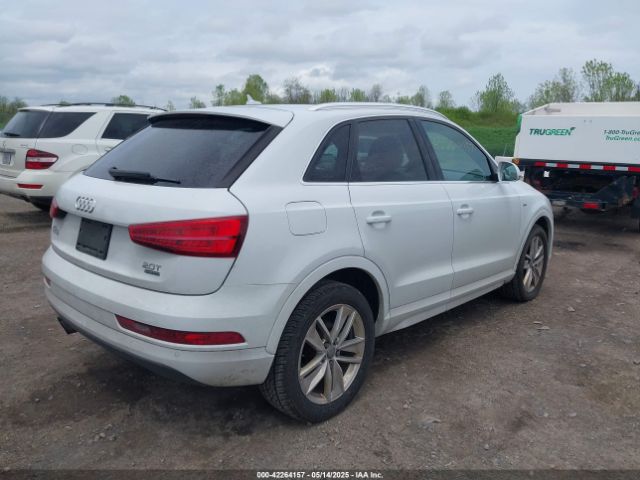 WA1JCCFSXJR019670 Audi Q3 2.0t Premium/2.0t Sport Premium