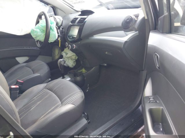 KL8CD6S94FC798180 Chevrolet Spark 1lt Cvt