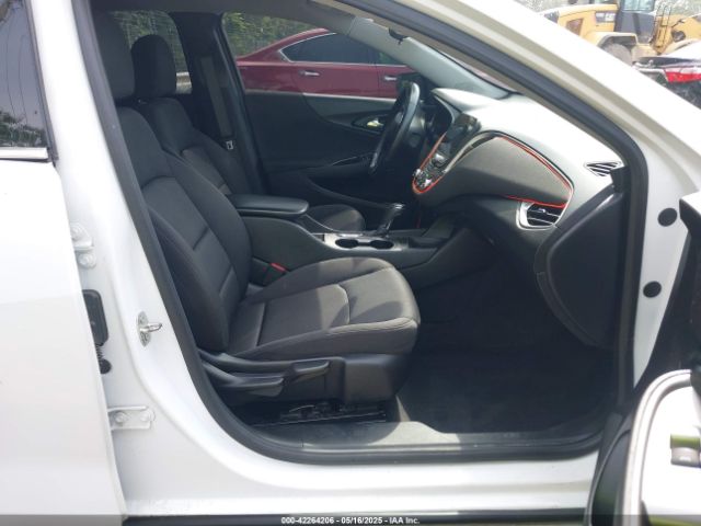 2020 CHEVROLET MALIBU 1G1ZG5ST3LF114981 Photo 4