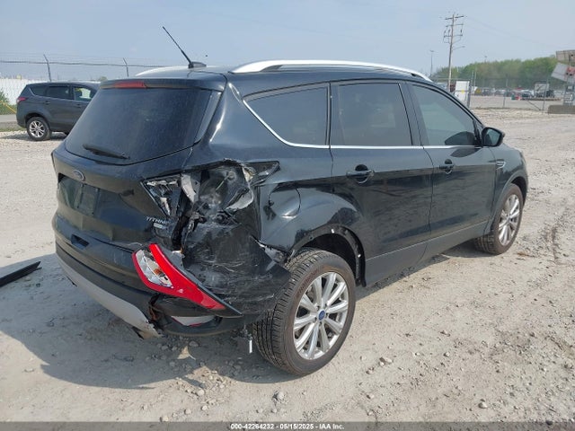 Ford Escape Titanium 2017 1FMCU9JD6HUC82281 Image 4