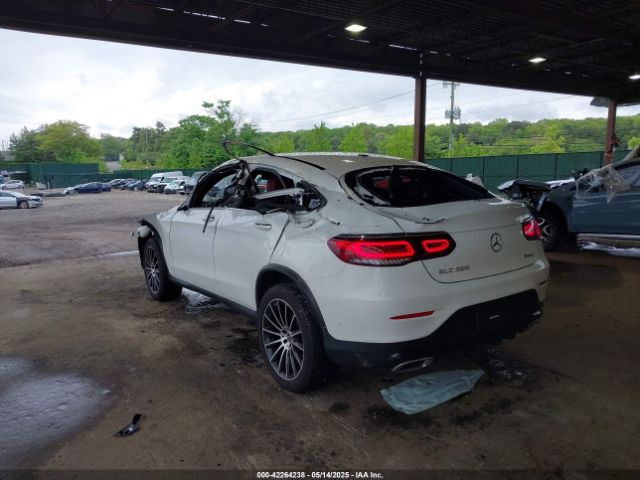 2022 MERCEDES-BENZ GLC 300 W1N0J8EB9NG102183 Photo 2