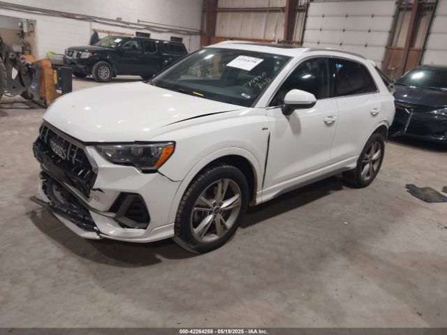 2021 AUDI Q3 WA1DECF3XM1118170 Photo 1