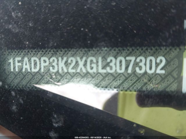 1FADP3K2XGL307302 Ford FOCUS SE