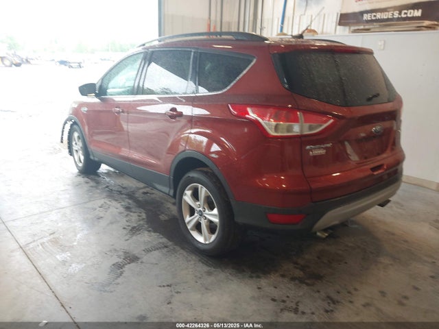 1FMCU9GX0GUC22139 Ford ESCAPE SE