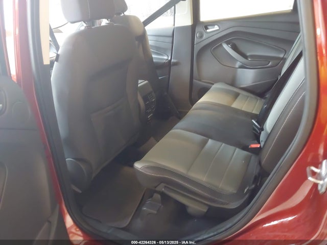 1FMCU9GX0GUC22139 Ford ESCAPE SE
