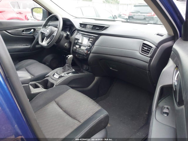 JN8AT2MVXHW013039 Nissan ROGUE S