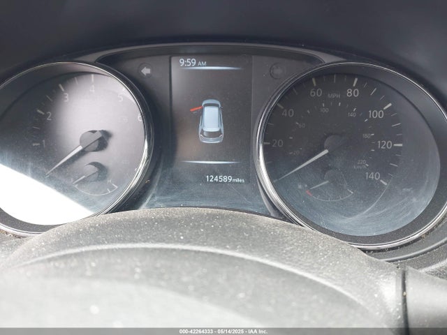 JN8AT2MVXHW013039 Nissan ROGUE S