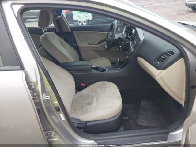 5XXGM4A71EG328023 KIA Optima Lx