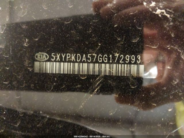 5XYPKDA57GG172993 KIA Sorento 3.3l Sx