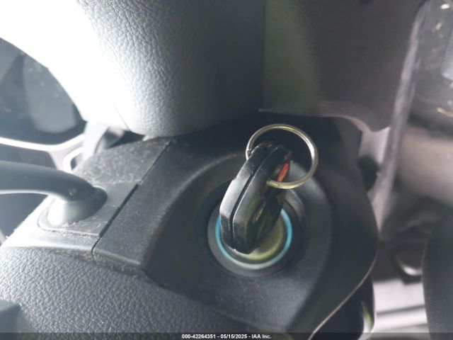 1FADP3K28GL236942 Ford FOCUS SE