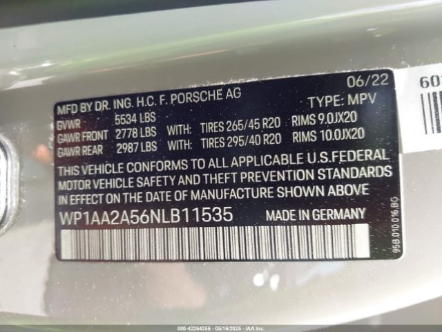 2022 PORSCHE MACAN WP1AA2A56NLB11535 Photo 8
