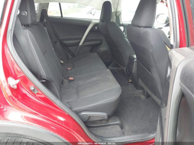 2T3WFREVXGW240437 Toyota Rav4 Xle