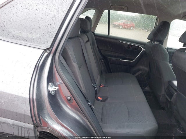 2T3G1RFV7MC184178 Toyota RAV4 LE